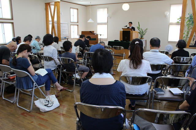 厚木教会さんの この一枚「毎週日曜日朝にもたれている主日礼拝」