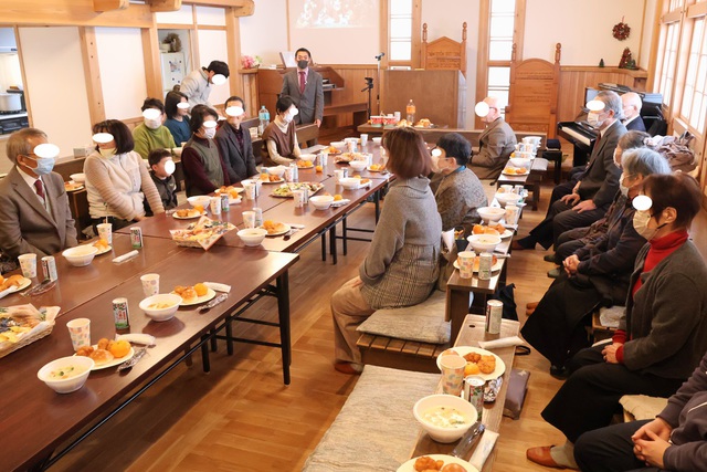 Junさんの この一枚「クリスマスの食事会」