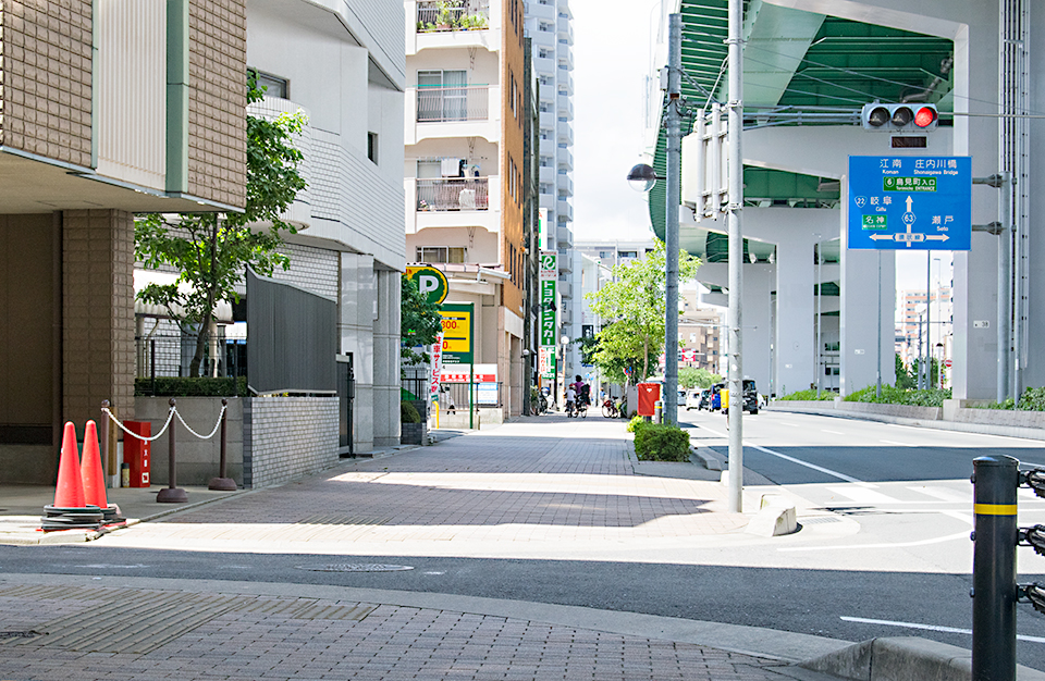 目印その1 緑の「トヨタレンタカー」の看板