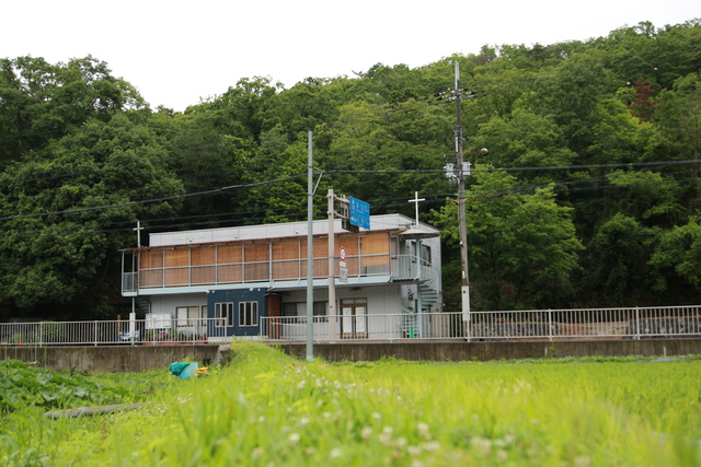 pipotさんの この一枚「すだれがついて、夏の装いになった教会です。<br>」