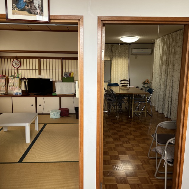 皆さんの帰られた後の2階です。さっきまで子どもたちが遊んでいました。普通の住宅でしたが、今は、使いやすい大切な私たちの会堂です。