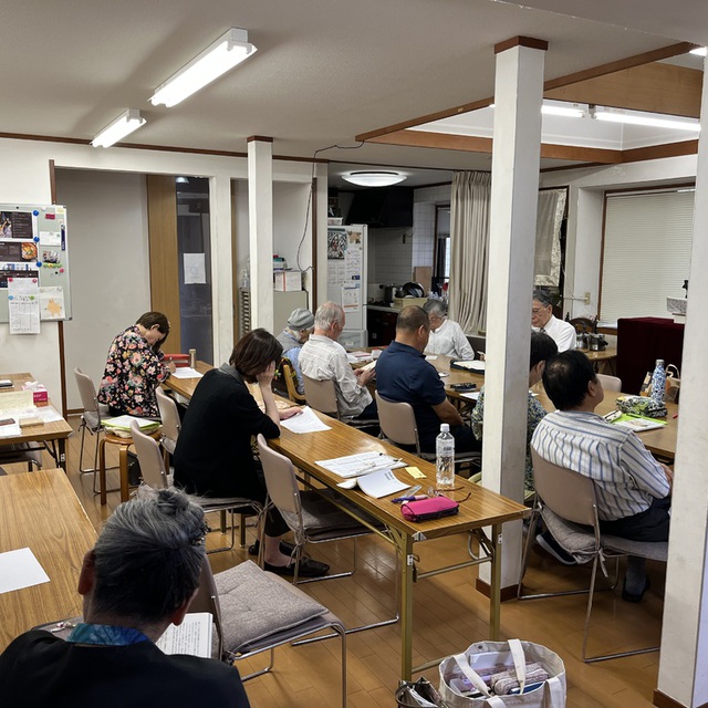 午後の学び(成人科)の風景