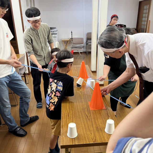 大人の学びの後は、とても楽しいゲームの時間。子どもはもちろん大人が一生懸命でした。