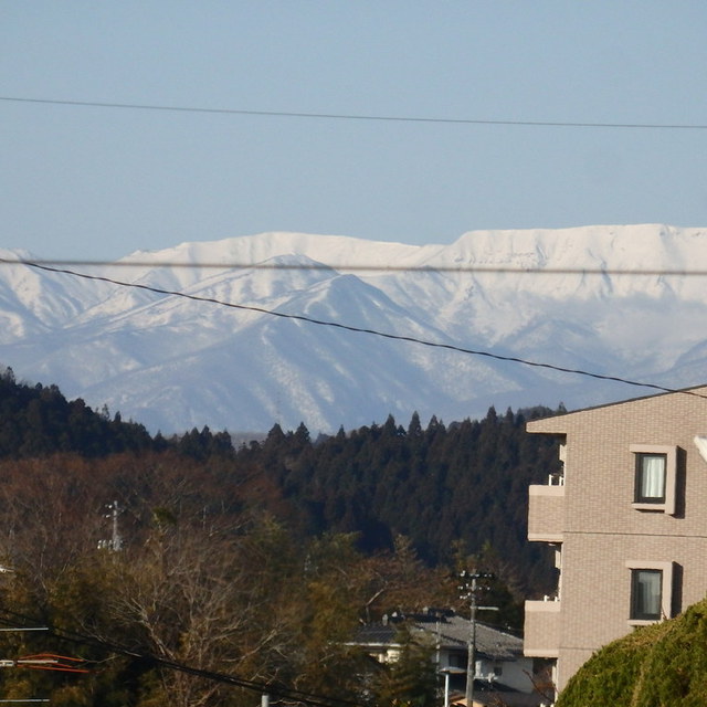 ♪山辺に向かいて我目を上ぐ～　今朝、牧師館の窓から蔵王の山並みがきれいに見えました。