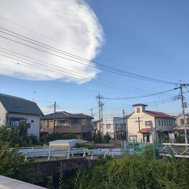 猛暑の中のせんげん台教会