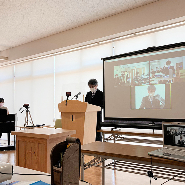 但馬みくに教会の礼拝は大屋会堂(旧大屋教会)とリモートでつながっており、大屋会堂でも礼拝に参加することができます。