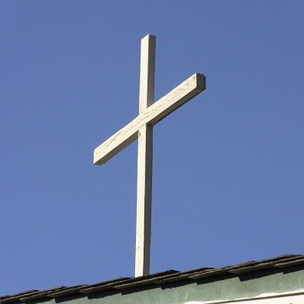 天気の良い日に教会の十字架を撮影して、そのままUPしてみても良いです。