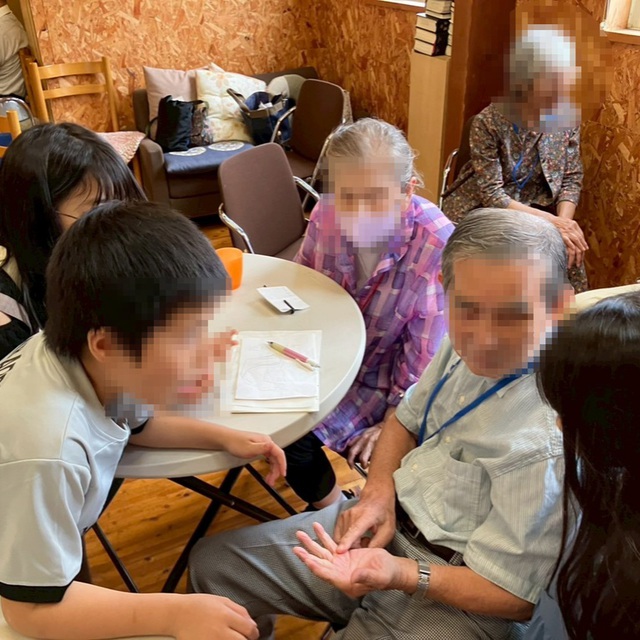 2025年日曜学校サマースクール
戦争のお話を伺い、平和について考えました。
リアルなお話ありがとうございます！