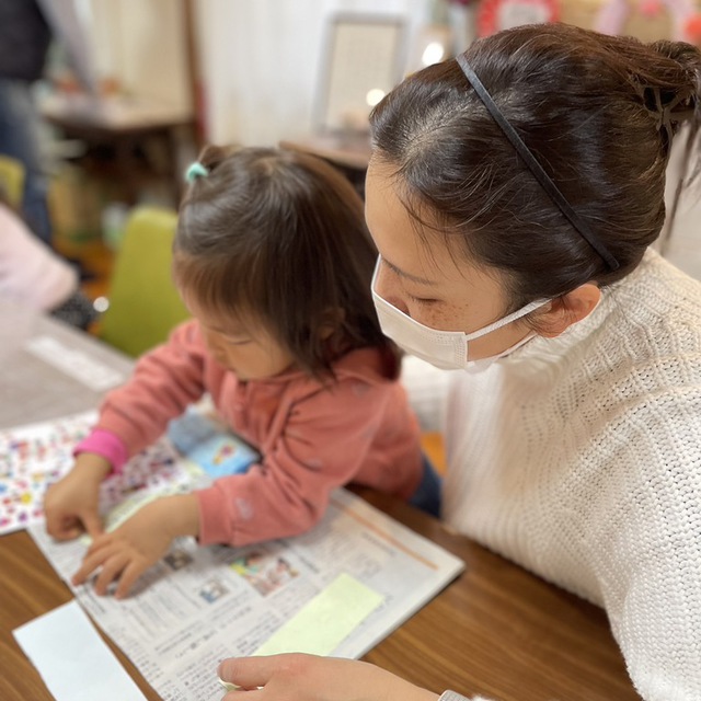 ２月の子どもの会では、みんなで好きな聖句を入れてしおりを作りました。