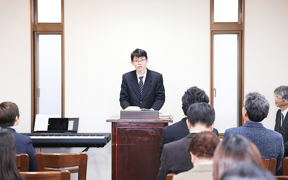 李 東隼（イ・ドンジュン）牧師の紹介