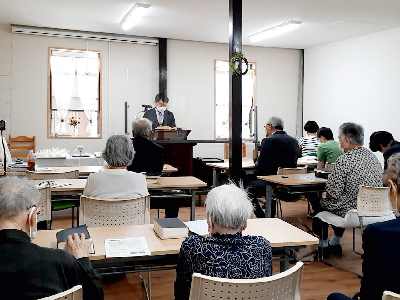日本キリスト改革派 善通寺教会の日曜礼拝の様子